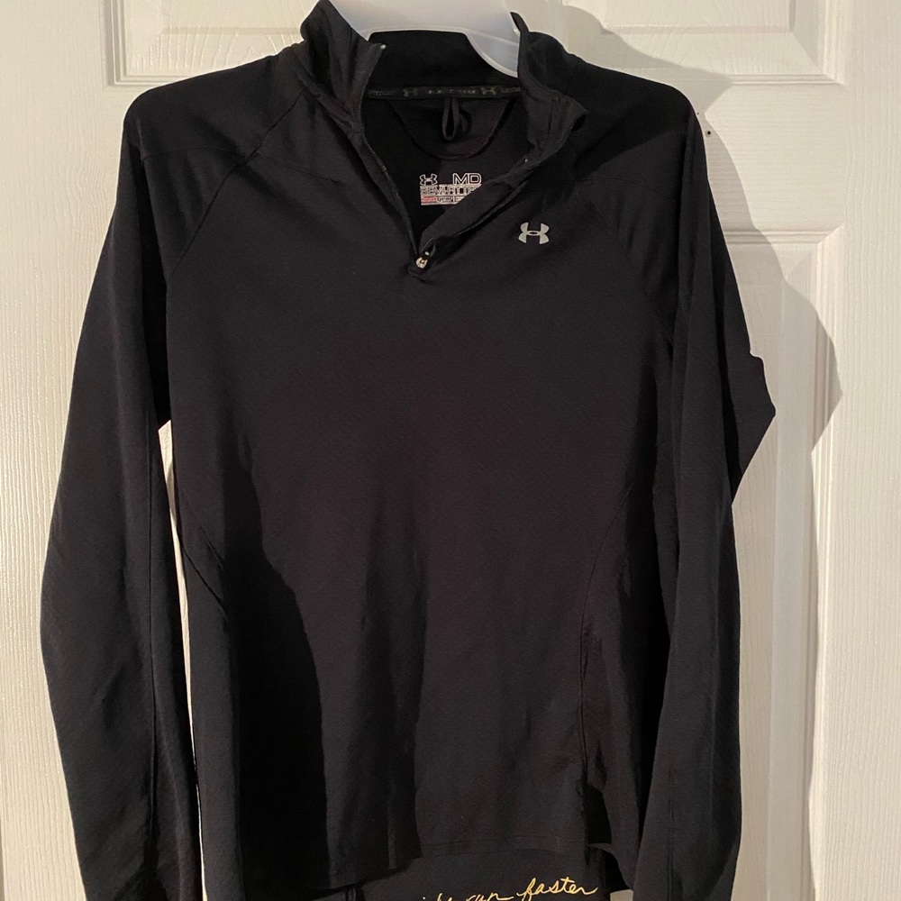Under Armour Semi- Fitted Workout Longsleeve